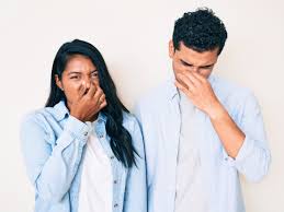 Saiba o que os cheiros do seu corpo podem indicar sobre a sua saúde