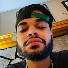 Evan Bruder (@evan_bruder)