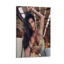 Amazon.com: Generic Póster sexy de Silvia Iacucci con estrellas de tetas  grandes, póster para decoración de pared de bikini, póster artístico y arte  de pared, póster moderno para decoración de dormitorio :