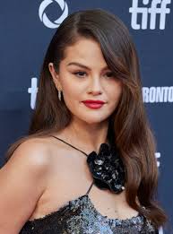 Selena Gomez - Wikipedia