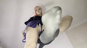 Evelyns dirty socks in macro POV