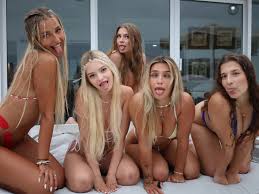 Camster - The Live House Girls