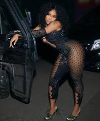 SZA - Free pics, galleries & more at Babepedia