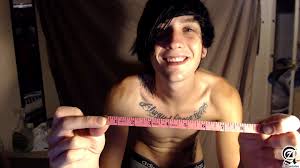 Amateur Emo-boy Rocker | Boy Post - Blog about gay boys and twinks 18+