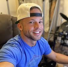 Lenard Manning's Instagram, Facebook & TikTok