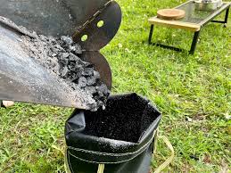 バーベキュー 炭 捨て 方