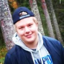 Listen to RUNKEN (UTE PÅ SPOTIFY) by FLÄDERPOJKARNA in Konstig musik  playlist online for free