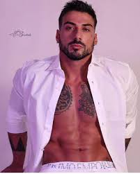 Gigolo Firenze e Accompagnatori Professionisti per Donne