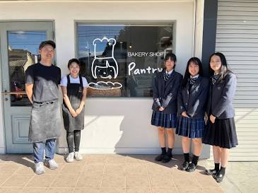 キャンパス内のブルーベリー畑の維持管理から始まった高校生の取り組み SDGs「つくる責任、つかう責任」の実践 | NEWSCAST