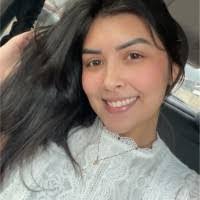 Clara Bello's Instagram, Twitter & Facebook