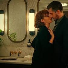 Obsession star loved filming bondage sex scenes with Richard Armitage for  Netflix show - Daily Star