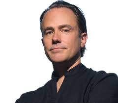 George Whitty, Ellis Hall blend soul, funk, and R&B