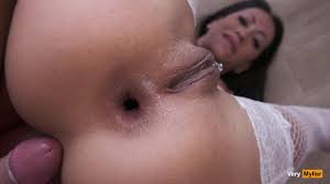 1win - the photographer has a nice cock - he opens my ass and cums inside  it - Very Myller