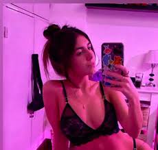 ava - Fleshbot