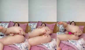 Kerolay Chaves masturbando cuzinho apertado