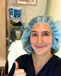 I got laid off while under anesthesia! 👍 I sent this (stunning) selfie…