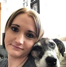 Alli Allen's Instagram, Twitter & Facebook