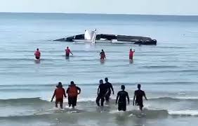 Police Plane With Mechanical Issues Crashes off Hua Hin, Five Dead