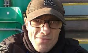 christmas-wreath-making-workshop-w