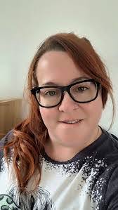 Candice Crabtree's Instagram, Twitter & Facebook