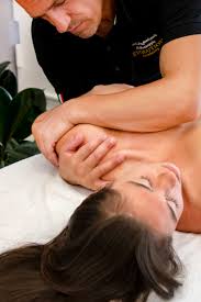 Corso Massaggio Hawaiano Lomi Lomi Nui | Evolution Academy®