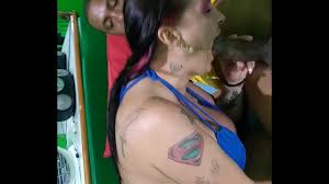aluna gostosona nao resiste ao personal deixa ela toda alongada - XNXX.COM