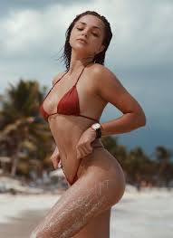 Oana Gregory - Free pics, galleries & more at Babepedia