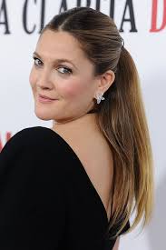 Drew Barrymores hair: short, balayage and her natural hair colour |  Glamour UK