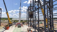 Kairos Power successfully installs pilot reactor vessel fabricated in the UK