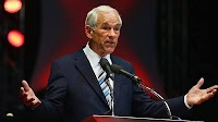 'I’d love to bring sanity back’: Ron Paul says Elon Musk asked him to advise the Dept. of Government Efficiency — but warns Americans of an ‘urgent threat’ to their retirement funds