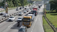 Transport Ministry announces four-day road ban for heavy vehicles nationwide, reduces speed limits two days before and after CNY