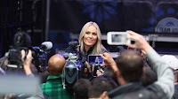 Lindsey Vonn announces a comeback at 40, saying she's ready to race