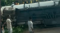 Mad rush for diesel after tanker accident on Kumasi-Accra highway