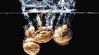 Nut consumption is linked to better memory and brain blood flow