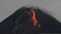 Mt. Merapi erupts twice, lava travels 1.8 km