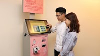 DSI and DSAJ collaborated to provide self-service for updating marital status of identity card