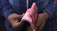 USD/PKR: Pakistan Army Intelligence Officer Meets FX Body as Rupee Falls