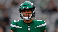 What time is the New York Jets vs. Denver Broncos game tonight? Channel, streaming options, how to watch
