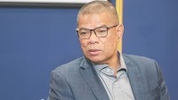As exit nears, Saifuddin Nasution urges Nik Nazmi to reconsider resignation from Cabinet