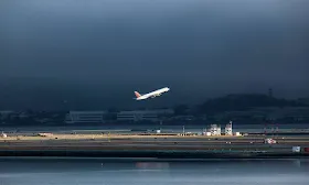 FBI warns travelers of 'Scattered Spiders' group targeting airlines