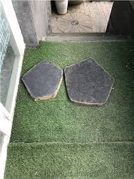 Black Basalt Round Steppers Garden