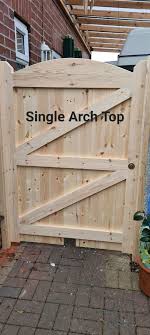 Wooden Garden Gate Arched Top Mortice
