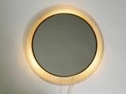 Round Illuminated Wall Mirror