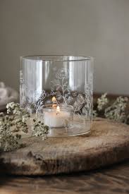 Majas Cottage Hurricane Lamp Flowers