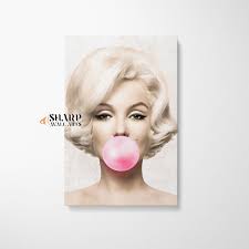 Marilyn Monroe Bubble Gum Canvas Wall