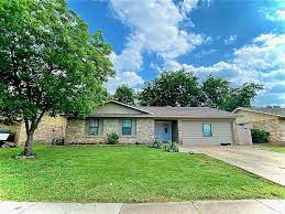 230 Dr Lewisville Tx 75067 Zillow