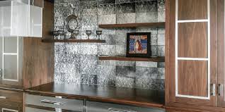 Style Your Bar With A Backsplash