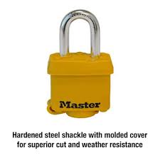 Master Lock Outdoor Padlock With Key 1