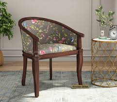 Upto 70 On Outdoor Chairs In