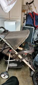 Costco Baby Stroller Giraffe Print